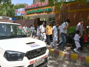 Delhi Bomb Threat | IS | Delhi School | VPN