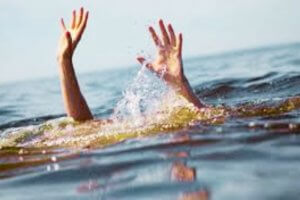 Teenager Boy Drowned In Ganga