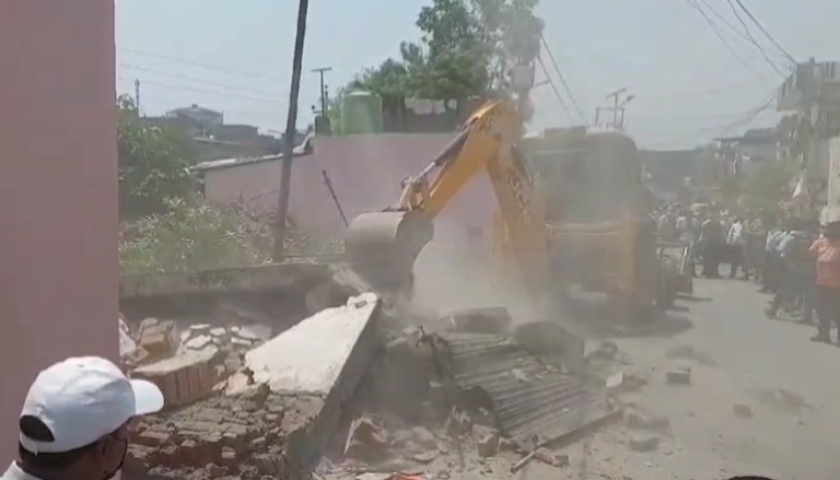 dehradun slums area | congress | samajwadi party | demolition slums area in dehradun | cm dhami |