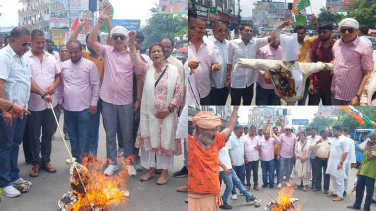 congress burnt effigy utttarakhand government