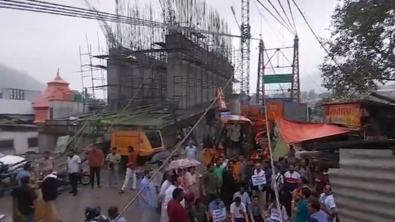 lakshman jhula rishikesh