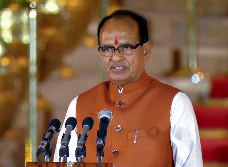 minister shivraj singh chouhan |