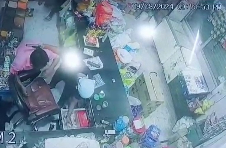 Robbery From Shopkeeper