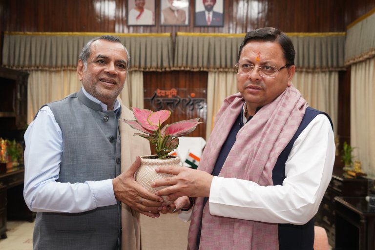 Actor Paresh Rawal Met CM Dhami