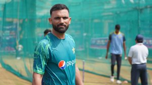 Fakhar Zaman Supporting Babar Azam