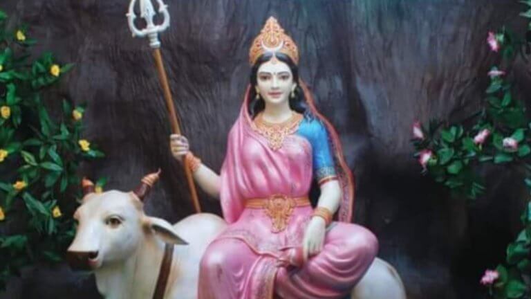 shardiya navratri maa shailputri